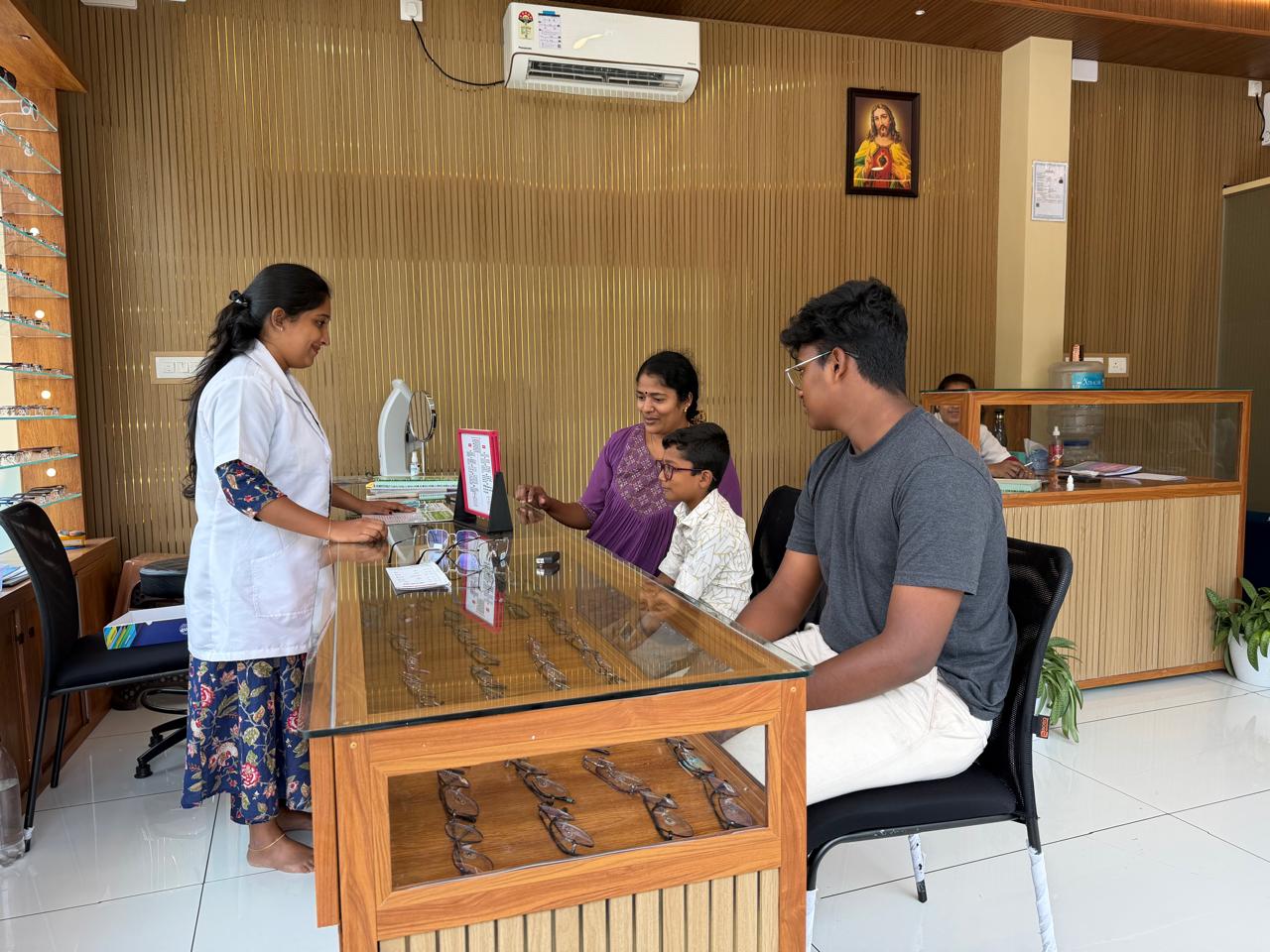 Personal frame fitting